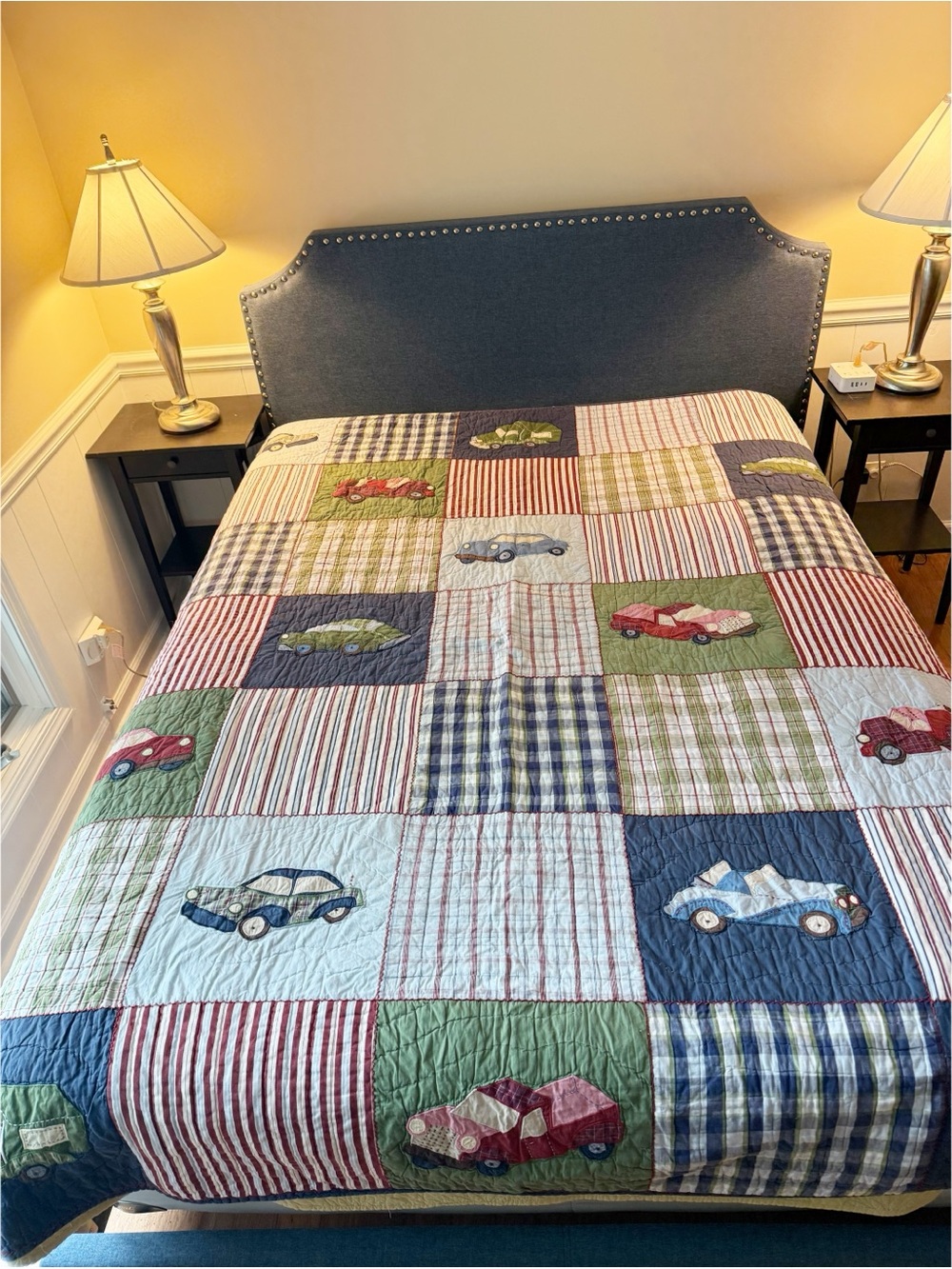 Pottery Barn Kids Twin Quilt - Vintage Cars - Picture 2 of 7
